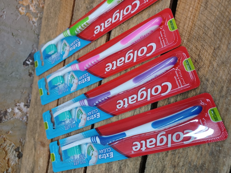 Colgate tandbørster 100 stk